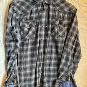 Men's Gray Plaid Casual Button-Down Shirt